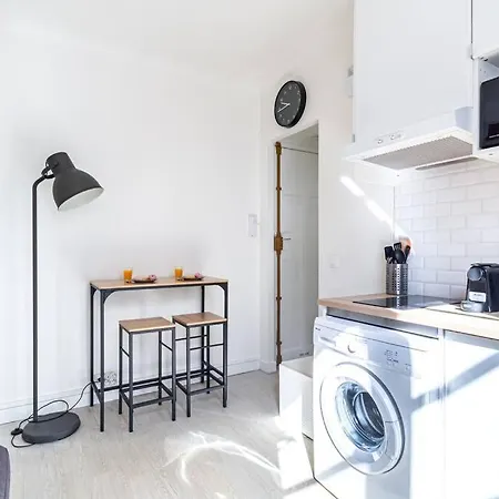 Parc Des Buttes-chaumont - Ii Apartman